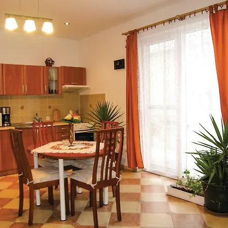 Nyaraló Two-bedroom Holiday In