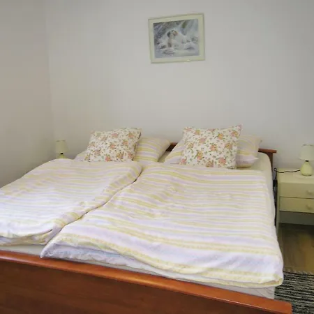 Two-bedroom Holiday In Nyaraló Balatonboglár